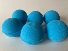 Load image into Gallery viewer, Bath Bomb - Bubble Gum

